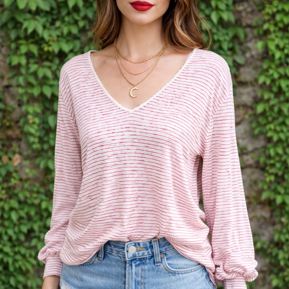SUNDANCE Bohemian Lightweight Coastal Striped Red and White Burnout Top, XS